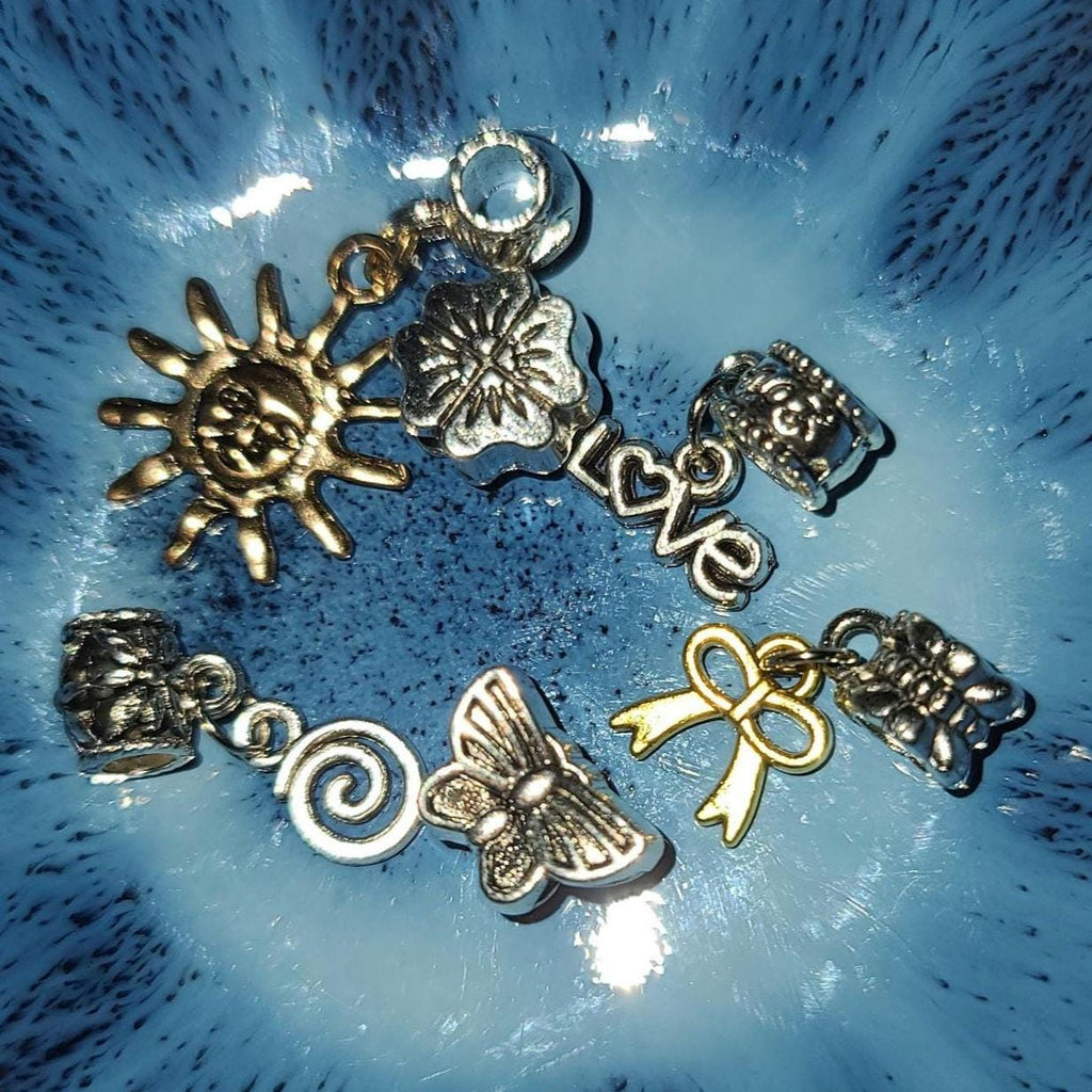 Emei DIY Jewelry Kit Rabbithole Cynical Merch Scatterbrain Alt Pop Aesthetic Neon Acrylic Bubble Heishi European Charm Bracelet Kit Gift