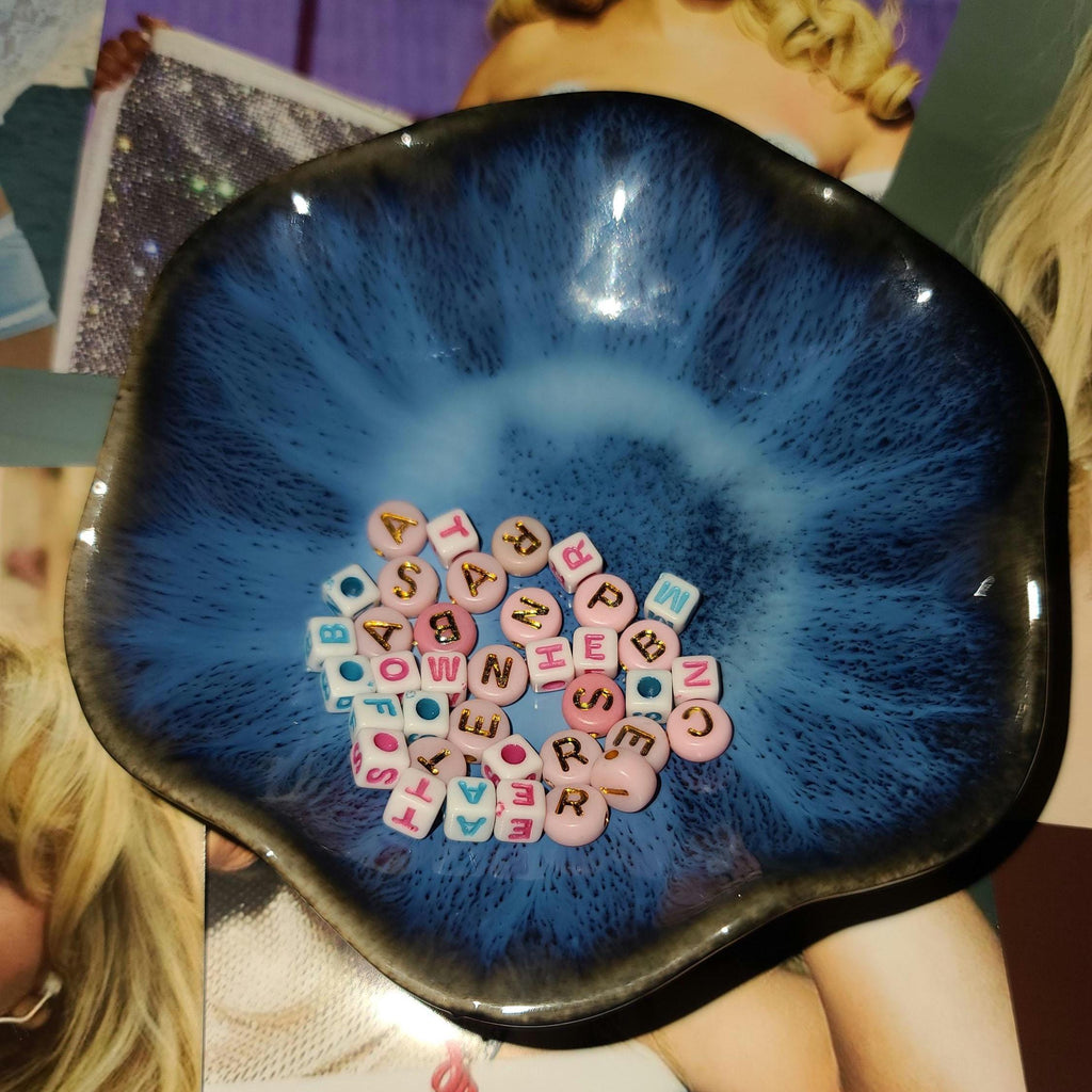 Sabrina Carpenter DIY Jewelry Kit Short n Sweet Merch Espresso Aesthetic Coquette Bow Charm Acrylic Bubble Heishi European Bracelet Fan Gift