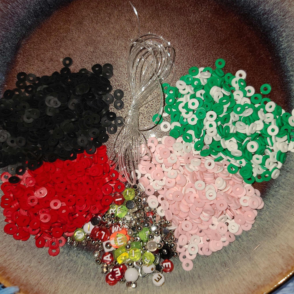 Emei DIY Jewelry Kit Rabbithole Cynical Merch Scatterbrain Alt Pop Aesthetic Neon Acrylic Bubble Heishi European Charm Bracelet Kit Gift